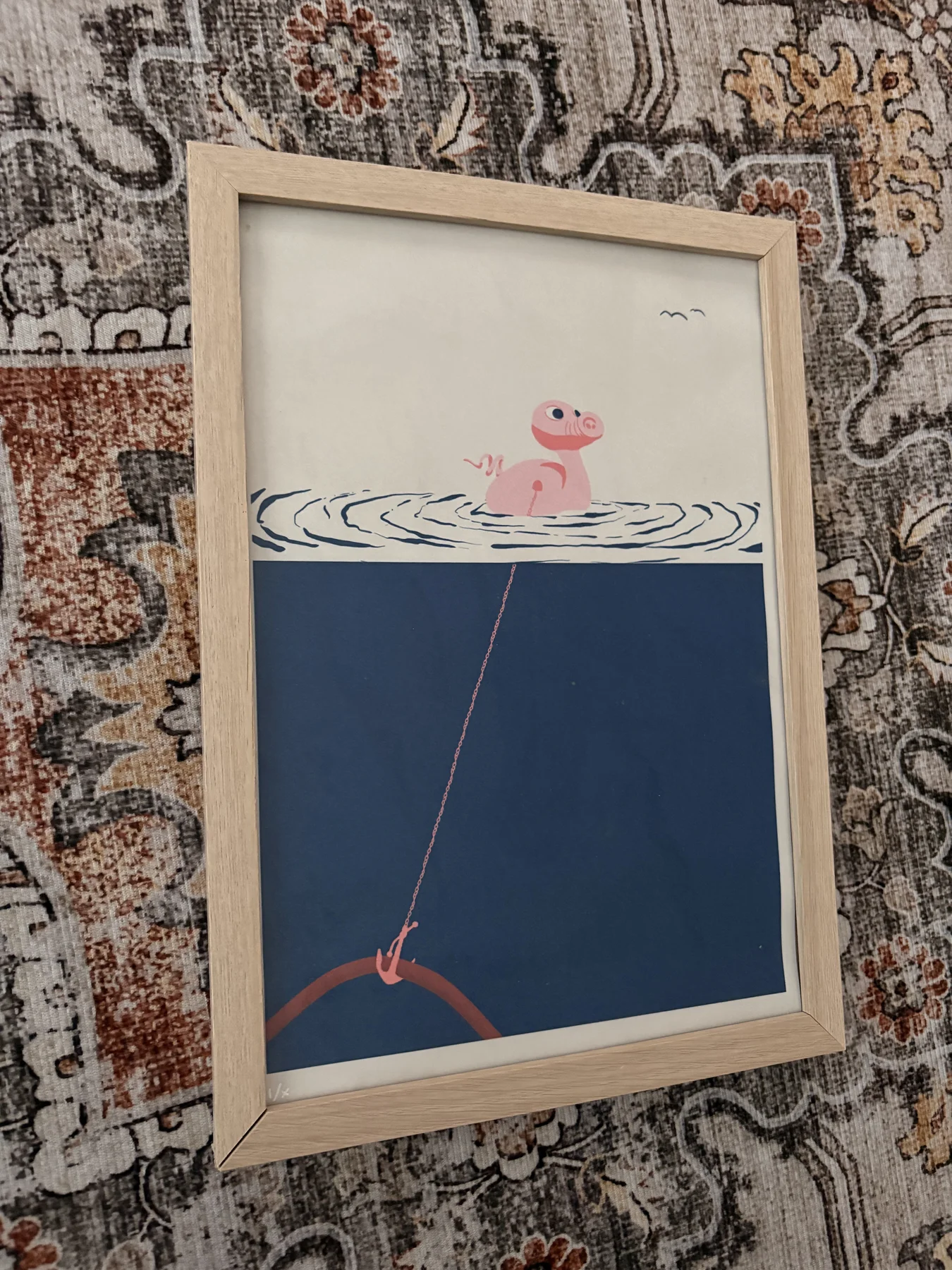 Possu ja ankkuri - kehystettynä